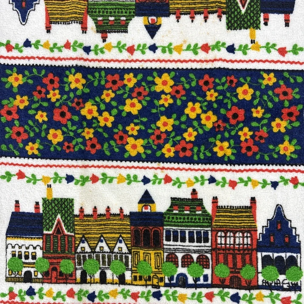 1970s Dish‎ Towel & Dishcloth Set by Sayco Kitchen Towels Row Home Country Town